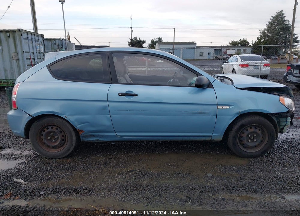 2008 HYUNDAI ACCENT GS VIN: KMHCM36C88U083293