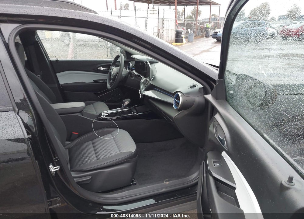 2024 CHEVROLET TRAX FWD LT VIN: KL77LHE2XRC245153