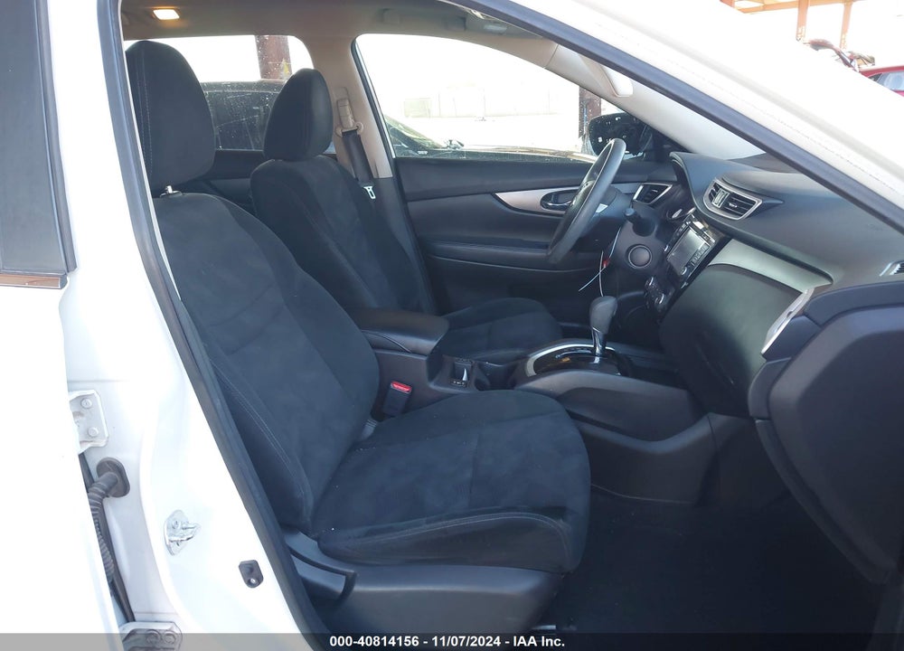 2015 NISSAN ROGUE SV VIN: 5N1AT2MT8FC828313