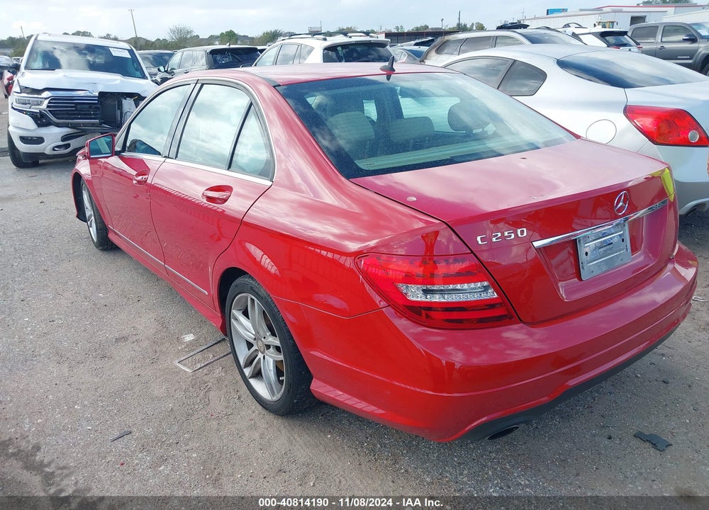 2014 MERCEDES-BENZ C-CLASS C 250 SPORT/LUXURY VIN: WDDGF4HB4EA949004