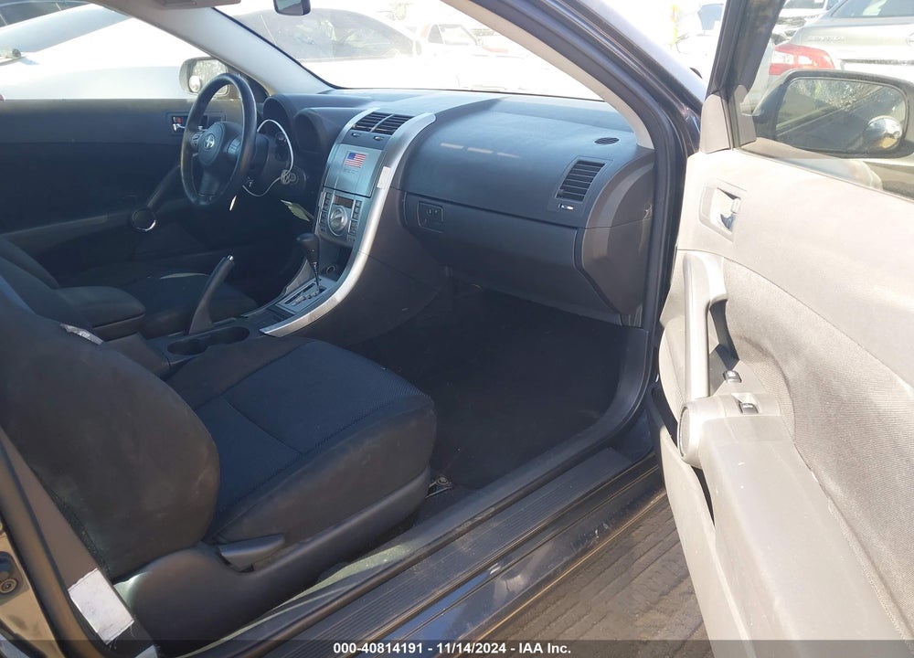 2006 SCION TC VIN: JTKDE167560111884