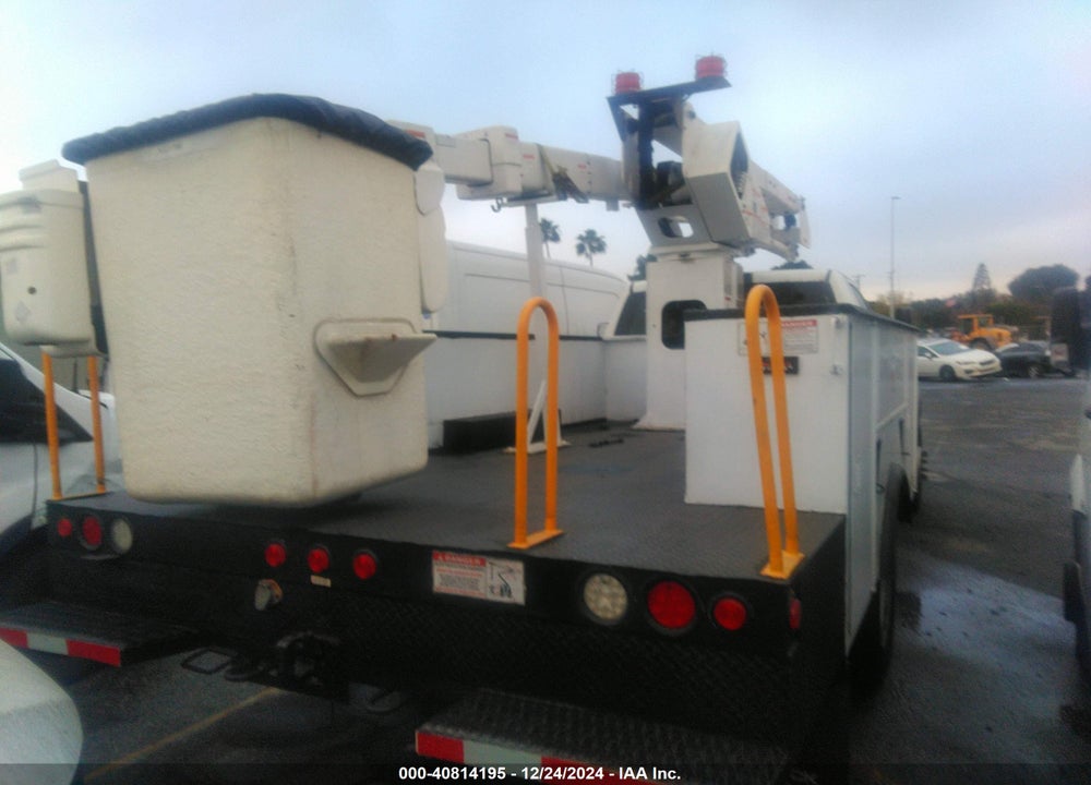 2016 RAM 5500 CHASSIS TRADESMAN/SLT VIN: 3C7WRMAJ9GG244298