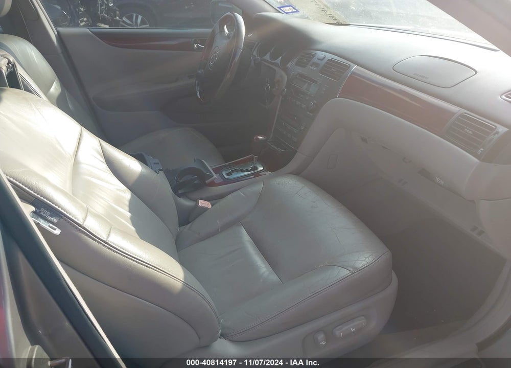 2004 LEXUS ES 330 BASE (A5) VIN: JTHBA30G740014292