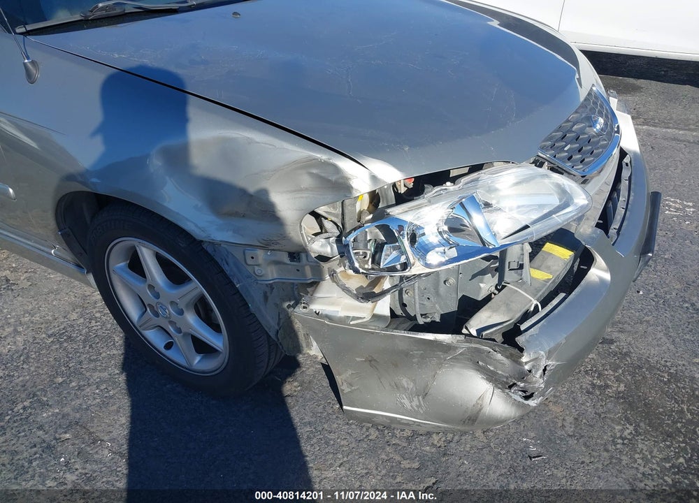 2001 NISSAN SENTRA SE- VIN: 3N1BB51D01L125928