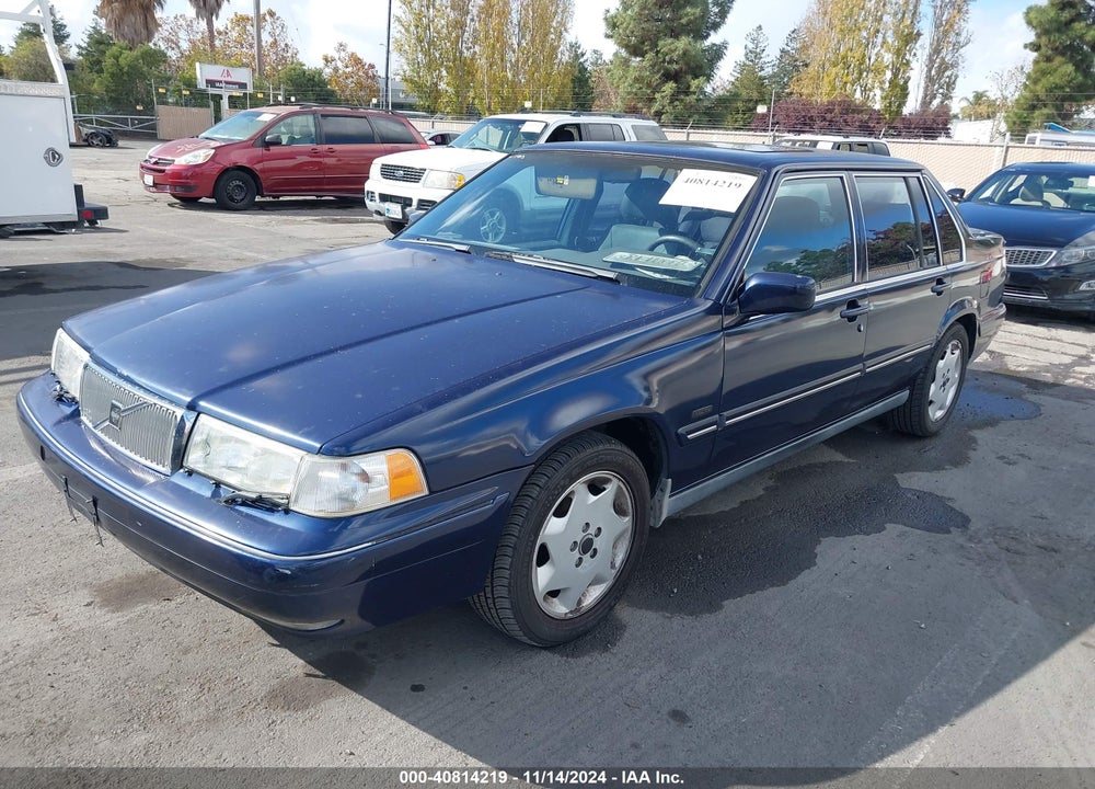 1998 VOLVO S90 VIN: YV1KS9607W1128246