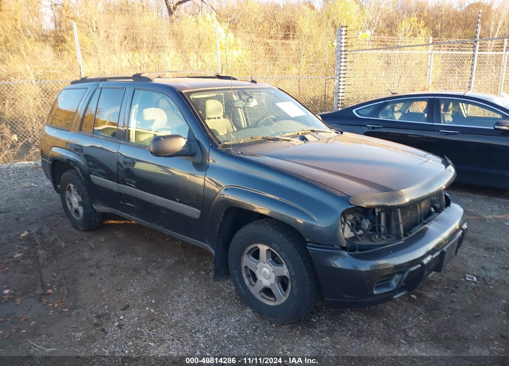 2005 CHEVROLET TRAILBLAZER LS VIN: 1GNDT13S552106720