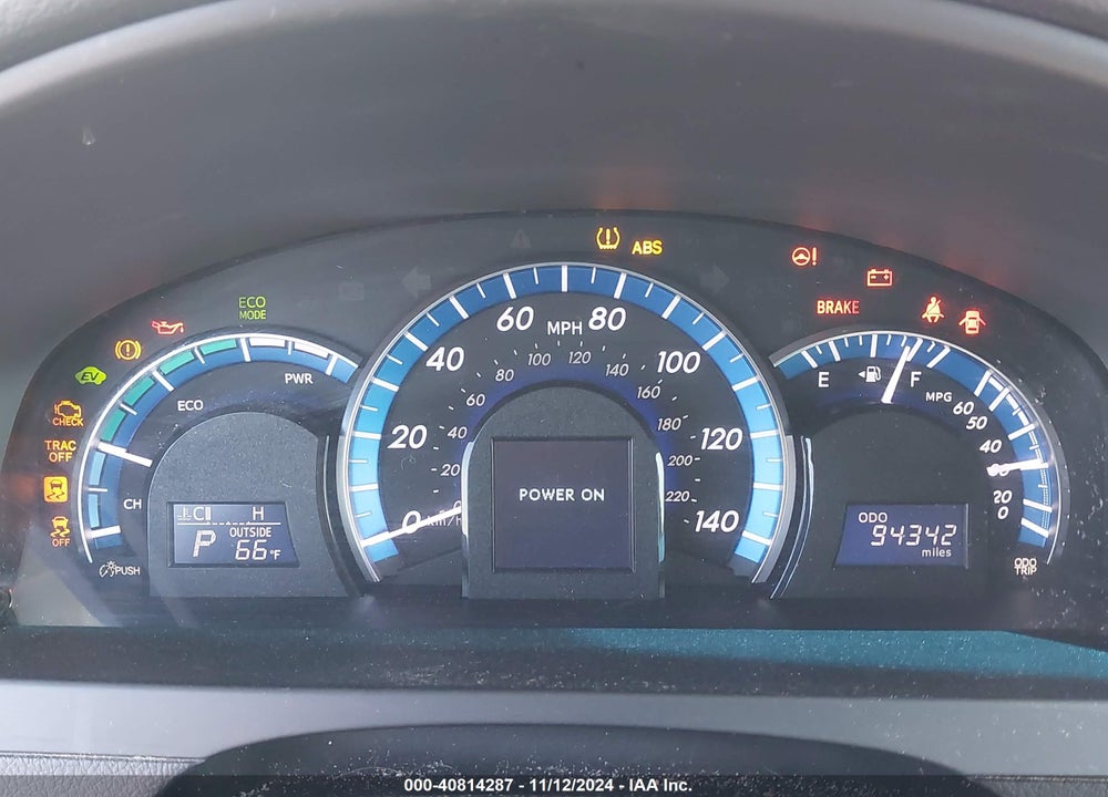 2014 TOYOTA CAMRY HYBRID LE VIN: 4T1BD1FK8EU137520
