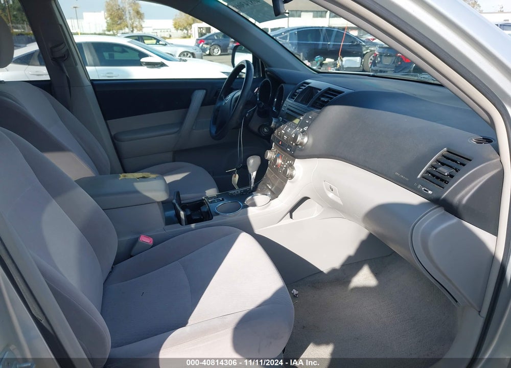 2008 TOYOTA HIGHLANDER VIN: JTEDS41A282051389