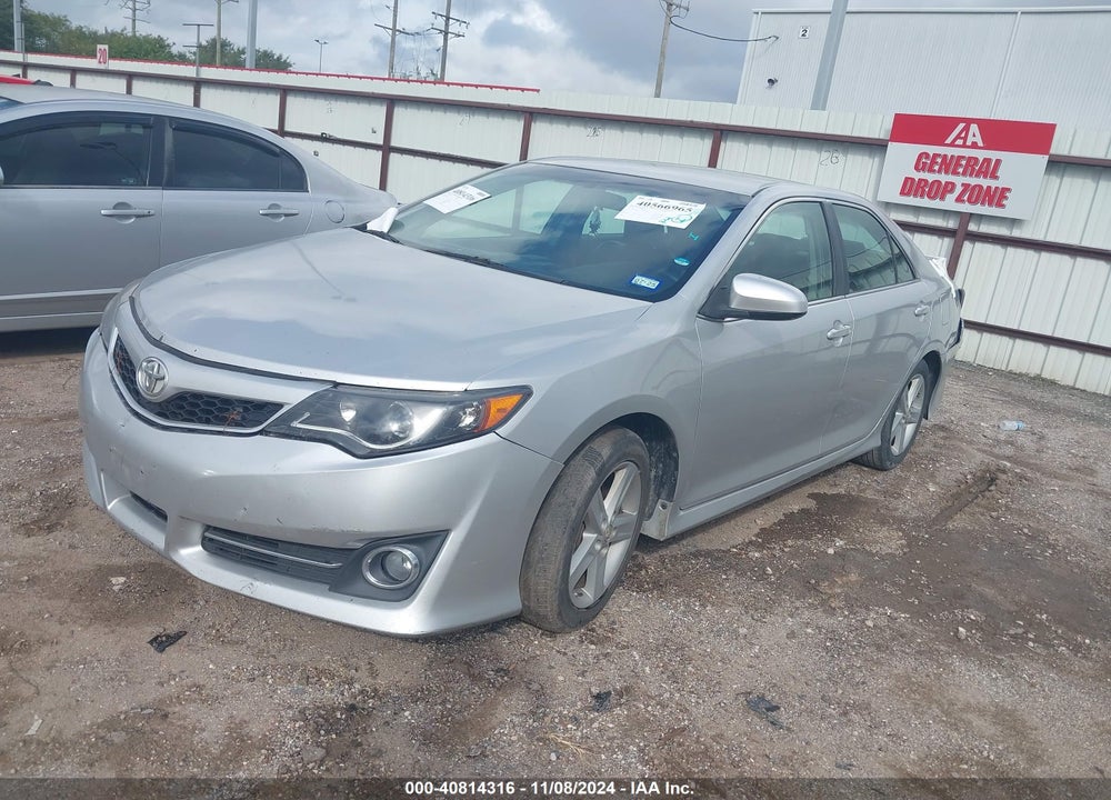 2014 TOYOTA CAMRY SE VIN: 4T1BF1FK5EU381295