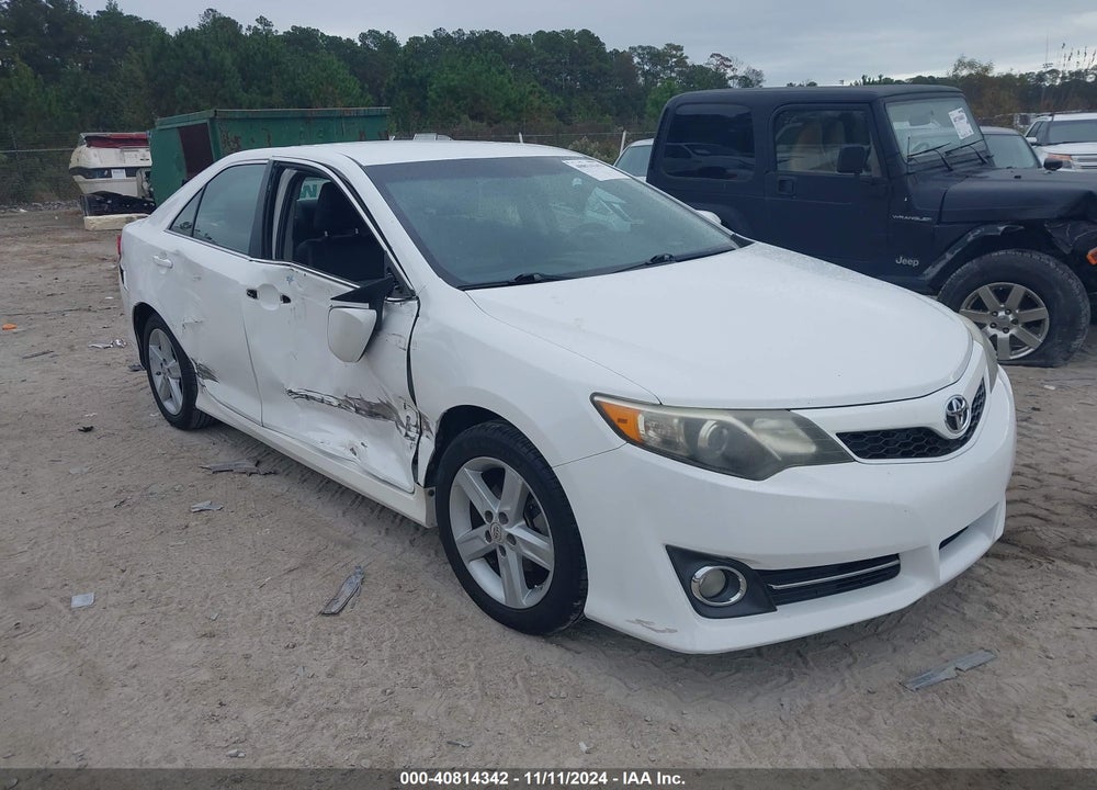 2012 TOYOTA CAMRY SE VIN: 4T1BF1FK8CU148511