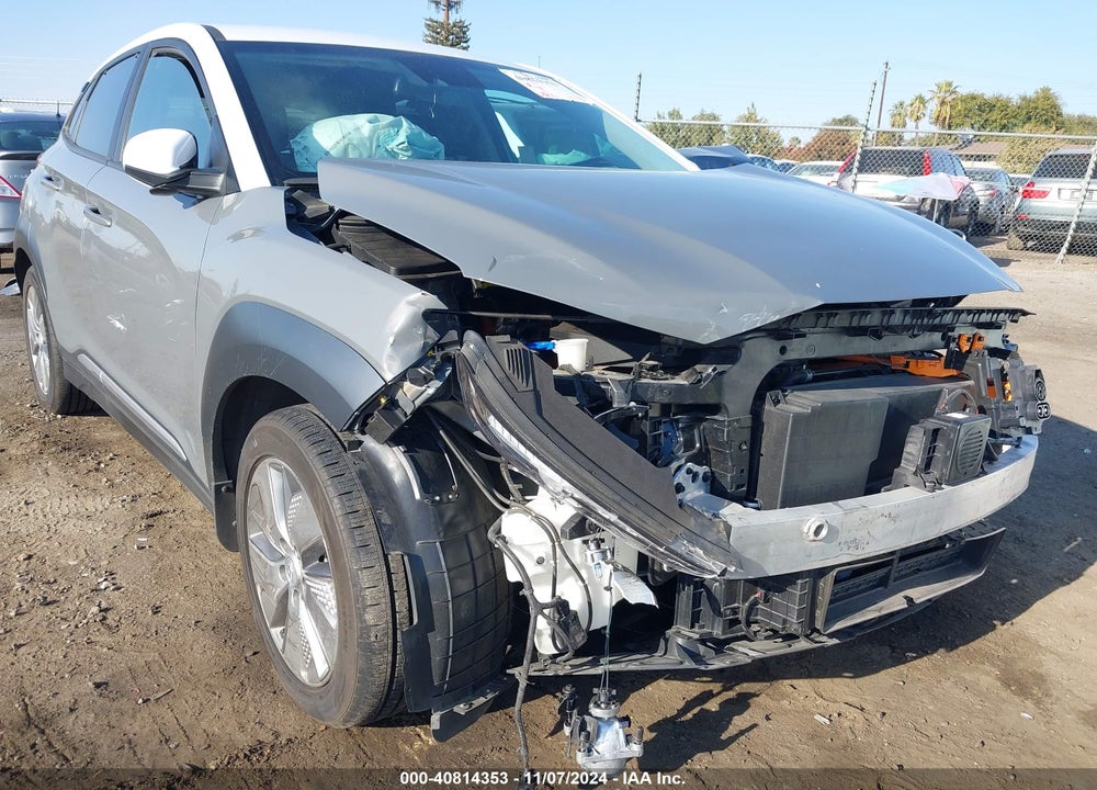 2021 HYUNDAI KONA ELECTRIC SEL VIN: KM8K23AG3MU123088