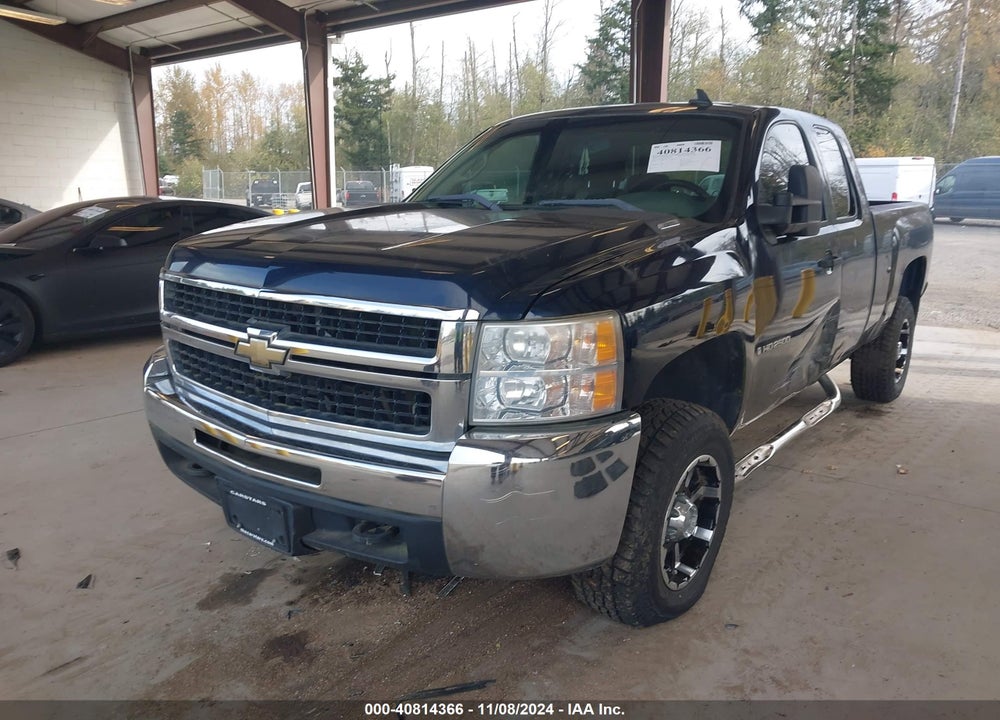 2008 CHEVROLET SILVERADO 2500HD WORK TRUCK VIN: 1GCHK29K78E102214