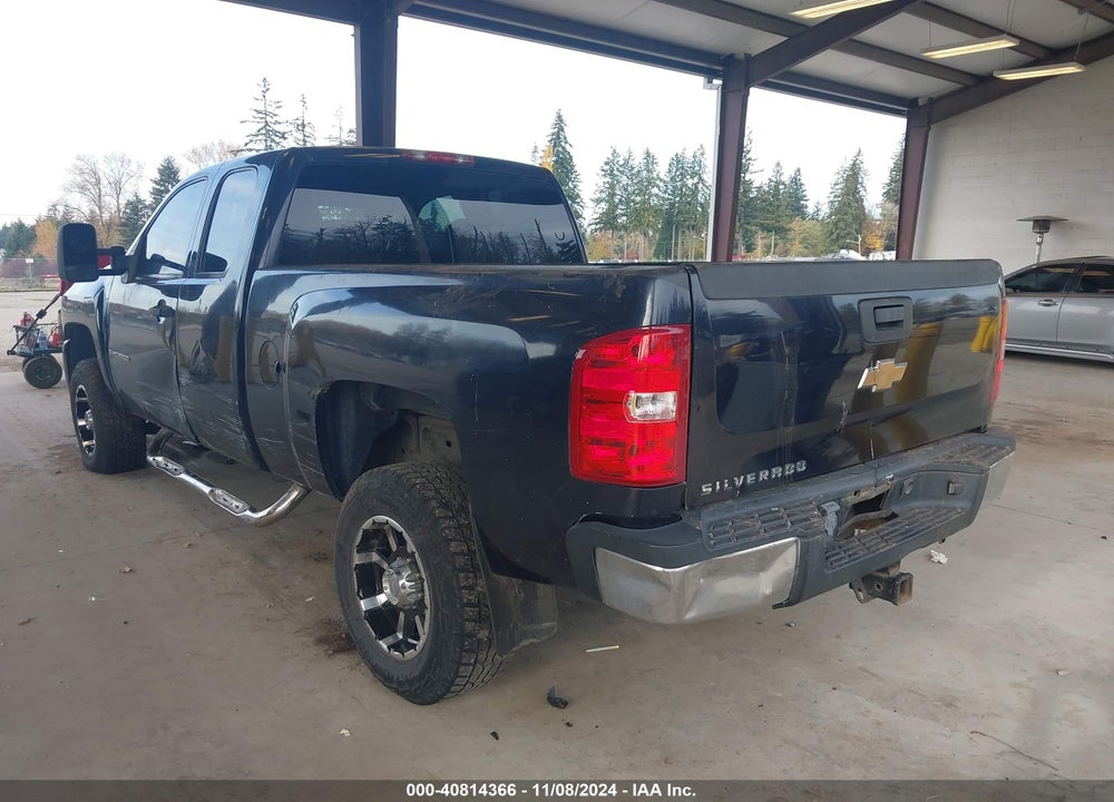 2008 CHEVROLET SILVERADO 2500HD WORK TRUCK VIN: 1GCHK29K78E102214