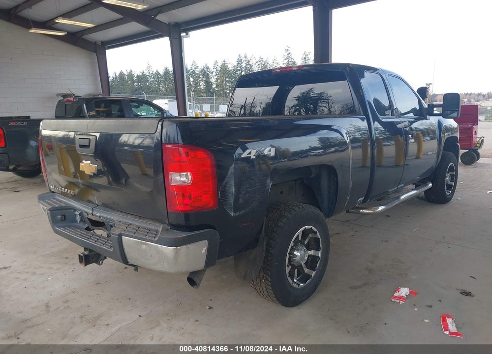 2008 CHEVROLET SILVERADO 2500HD WORK TRUCK VIN: 1GCHK29K78E102214