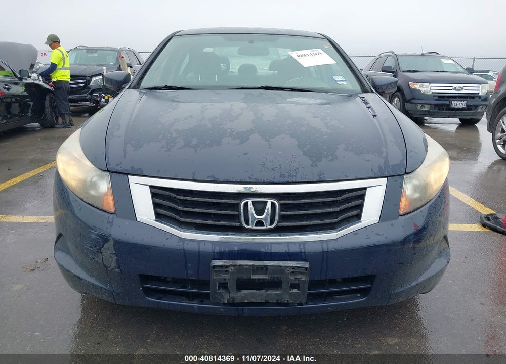 2010 HONDA ACCORD 2.4 LX VIN: 1HGCP2F31AA048870