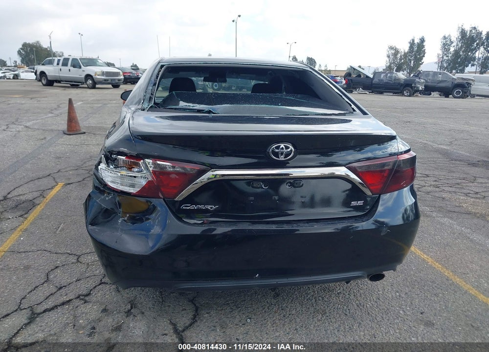 2015 TOYOTA CAMRY SE VIN: 4T1BF1FK8FU022816