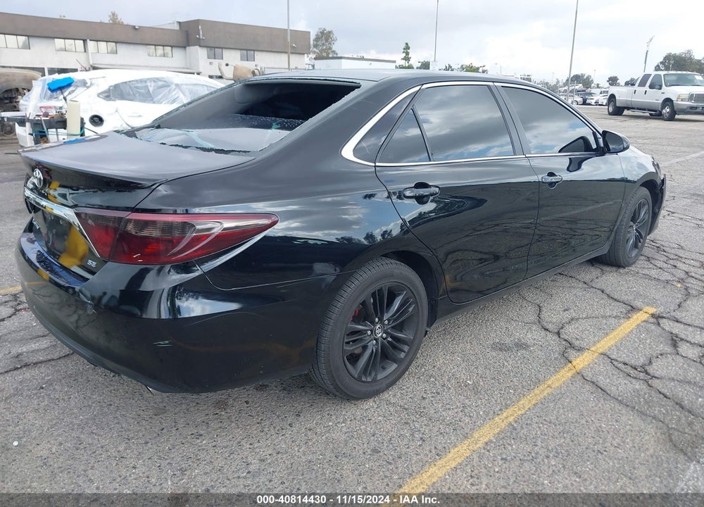 2015 TOYOTA CAMRY SE VIN: 4T1BF1FK8FU022816