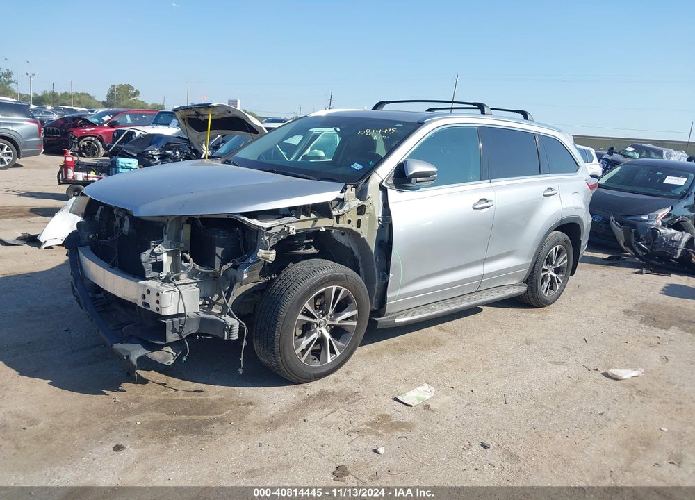 2016 TOYOTA HIGHLANDER XLE V6 VIN: 5TDKKRFHXGS142982