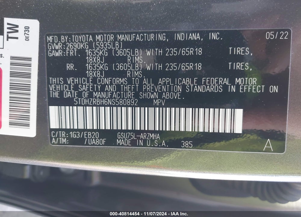 2022 TOYOTA HIGHLANDER XLE VIN: 5TDHZRBH6NS580892