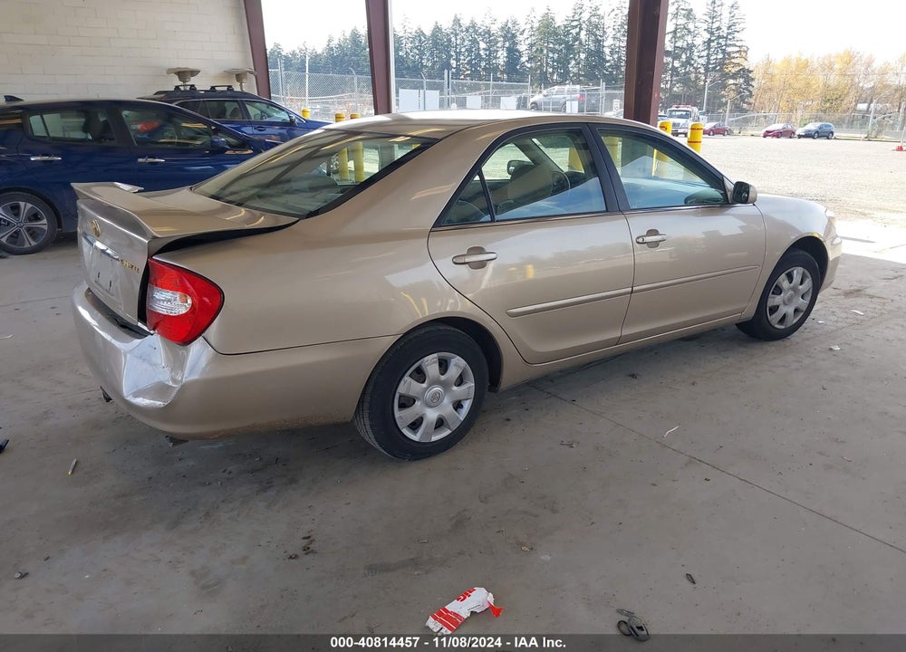 2002 TOYOTA CAMRY LE VIN: JTDBE32KX20126184