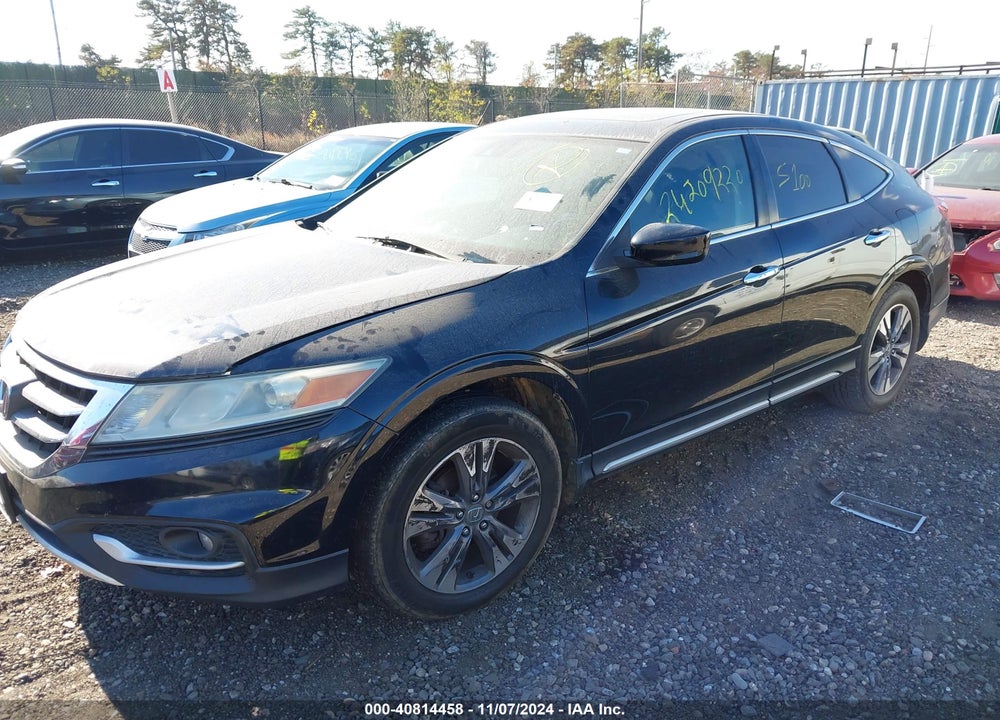 2015 HONDA CROSSTOUR EX-L V6 VIN: 5J6TF2H58FL003852