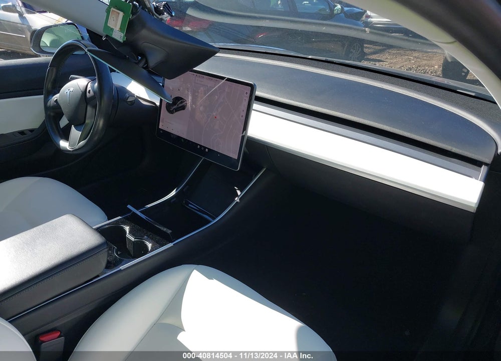 2019 TESLA MODEL 3 LONG RANGE/PERFORMANCE VIN: 5YJ3E1EB3KF195725