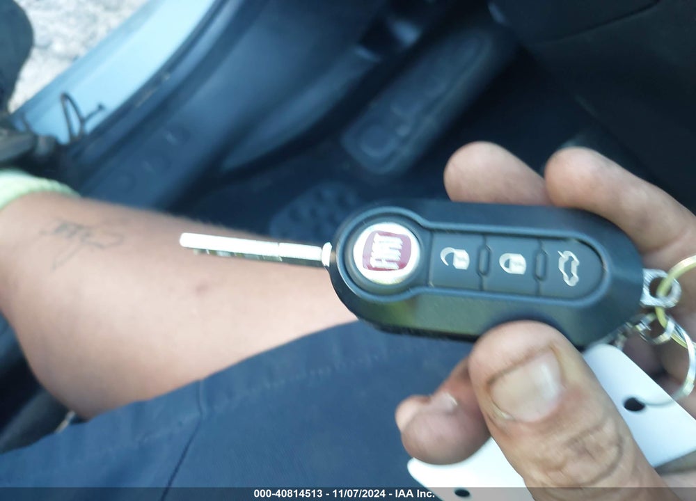 2015 FIAT 500L EASY VIN: ZFBCFABH0FZ032068