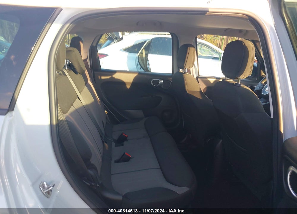 2015 FIAT 500L EASY VIN: ZFBCFABH0FZ032068