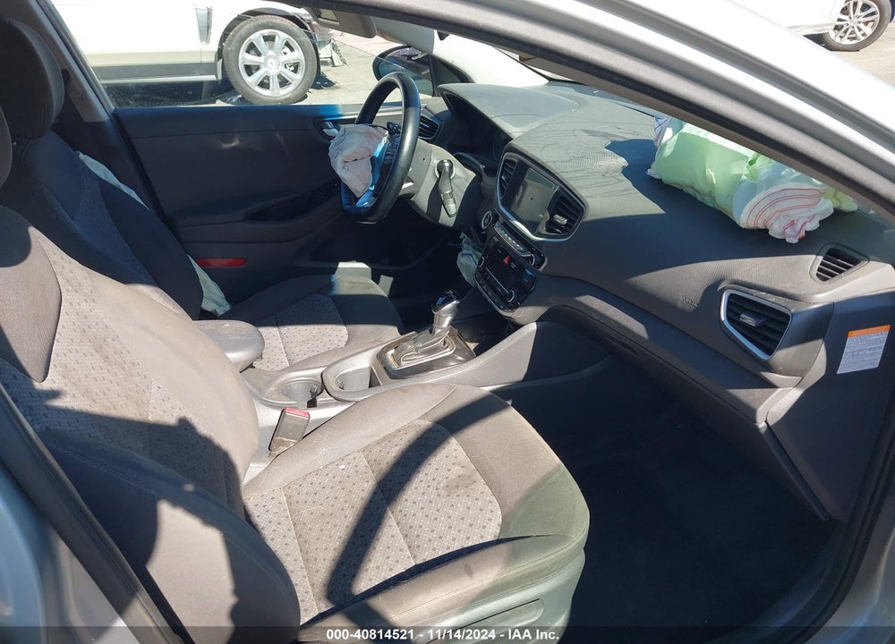 2019 HYUNDAI IONIQ HYBRID BLUE VIN: KMHC65LCXKU167438