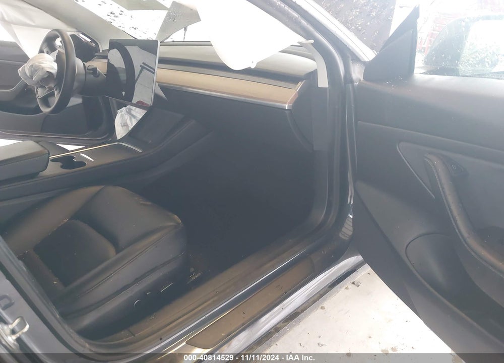 2021 TESLA MODEL 3 STANDARD RANGE PLUS REAR-WHEEL DRIVE VIN: 5YJ3E1EA8MF873136