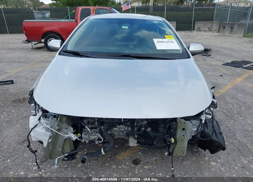 2024 TOYOTA COROLLA LE VIN: 5YFB4MDE4RP180788