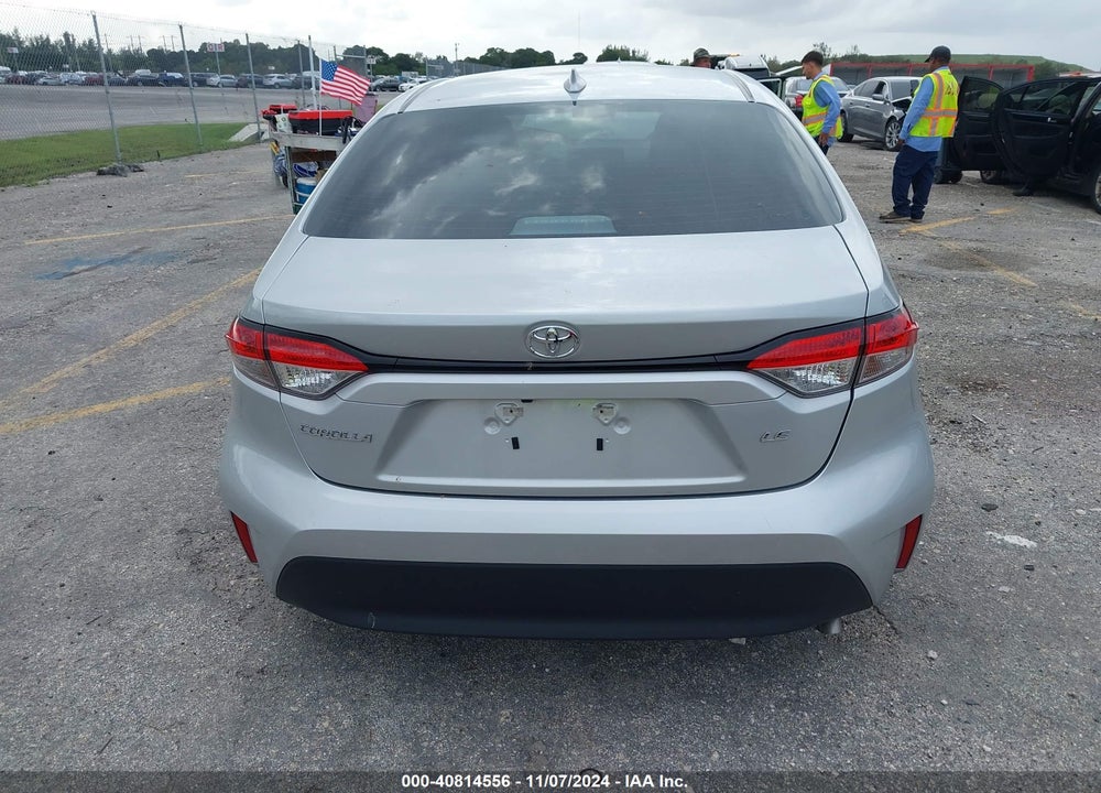 2024 TOYOTA COROLLA LE VIN: 5YFB4MDE4RP180788