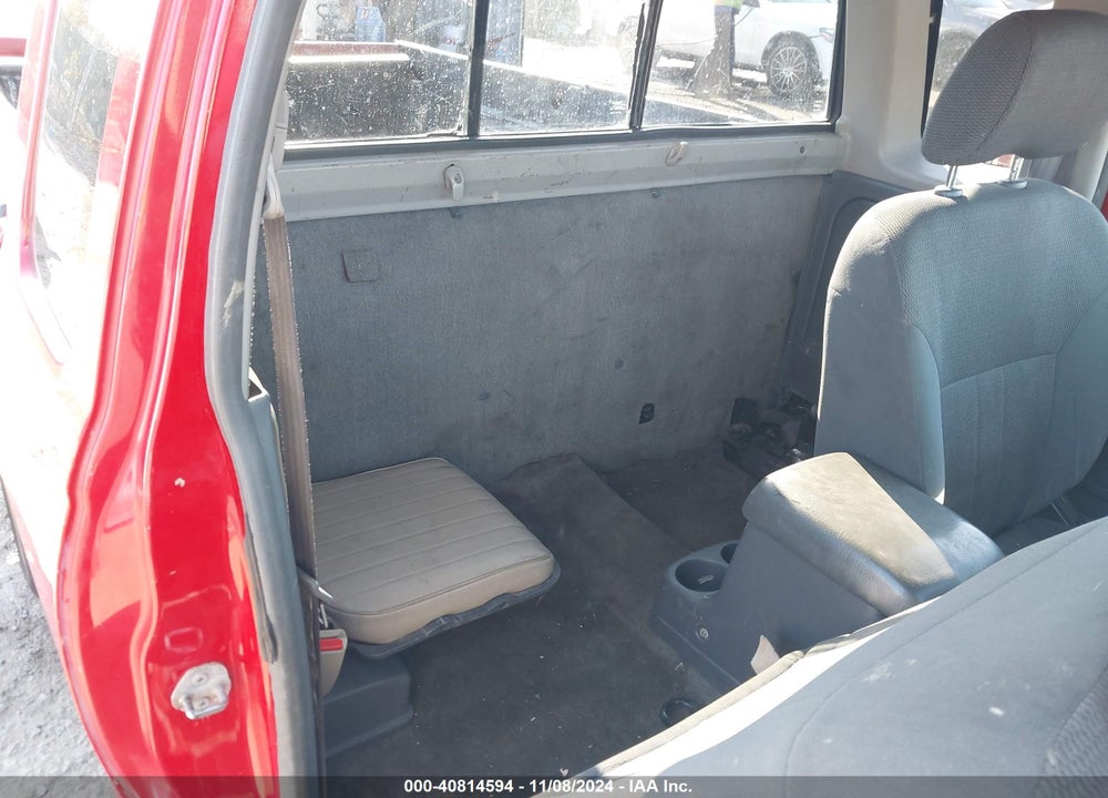 2001 NISSAN FRONTIER XE VIN: 1N6DD26S31C362945