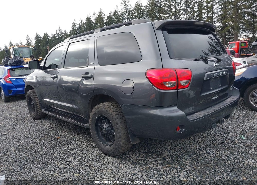 2016 TOYOTA SEQUOIA SR5 5.7L V8 VIN: 5TDBY5G18GS144125
