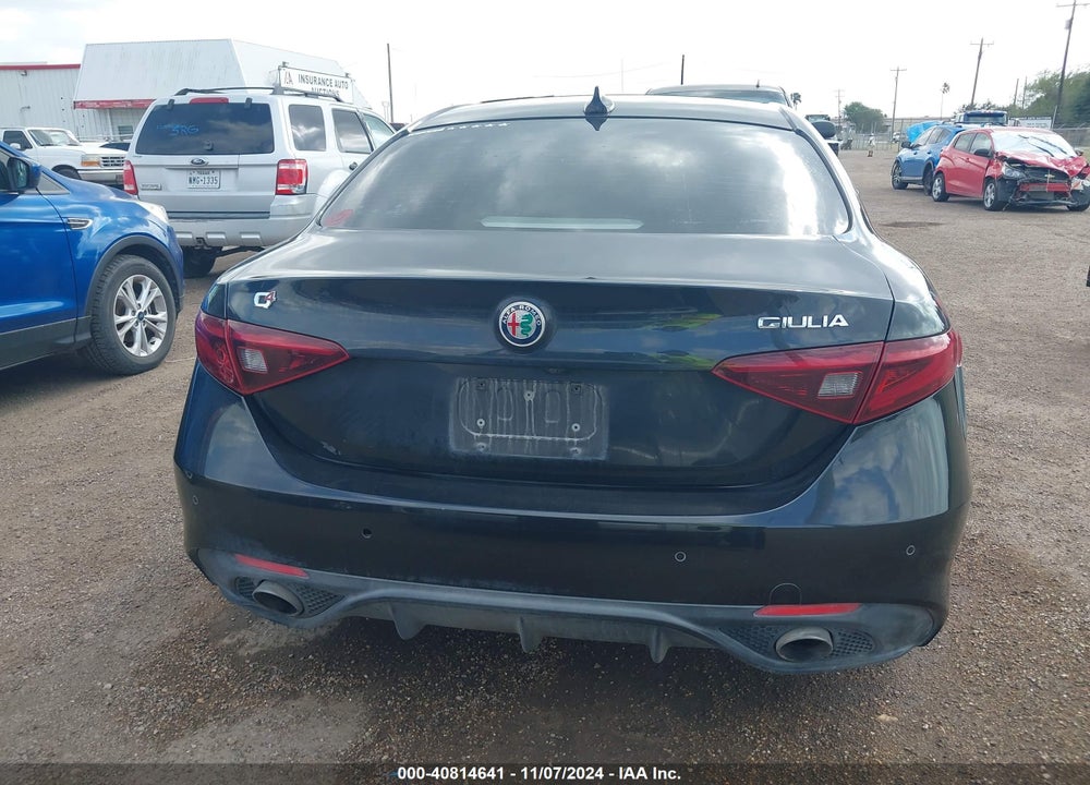 2017 ALFA ROMEO GIULIA AWD VIN: ZARFAEDN4H7537960