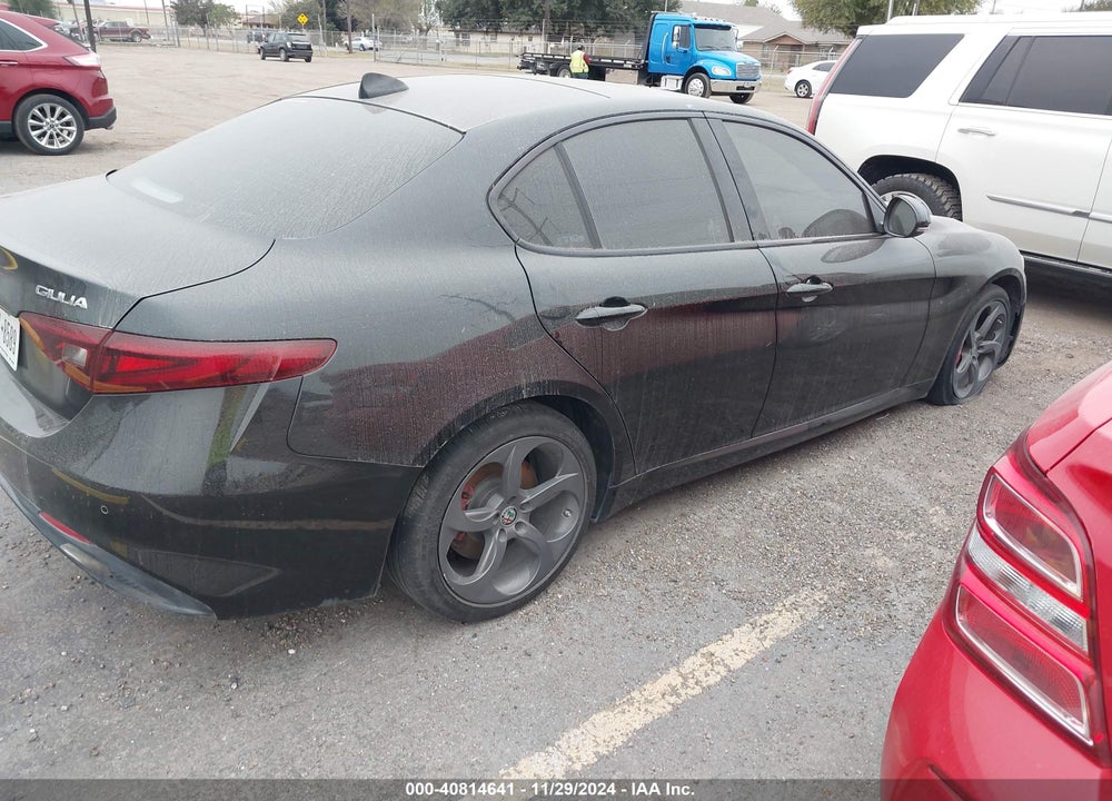 2017 ALFA ROMEO GIULIA AWD VIN: ZARFAEDN4H7537960