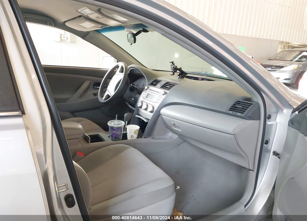 2011 TOYOTA CAMRY LE VIN: 4T1BF3EKXBU750564