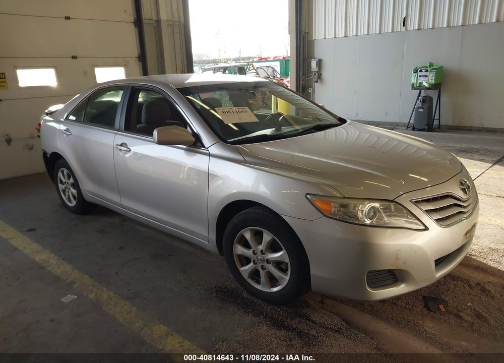 2011 TOYOTA CAMRY LE VIN: 4T1BF3EKXBU750564
