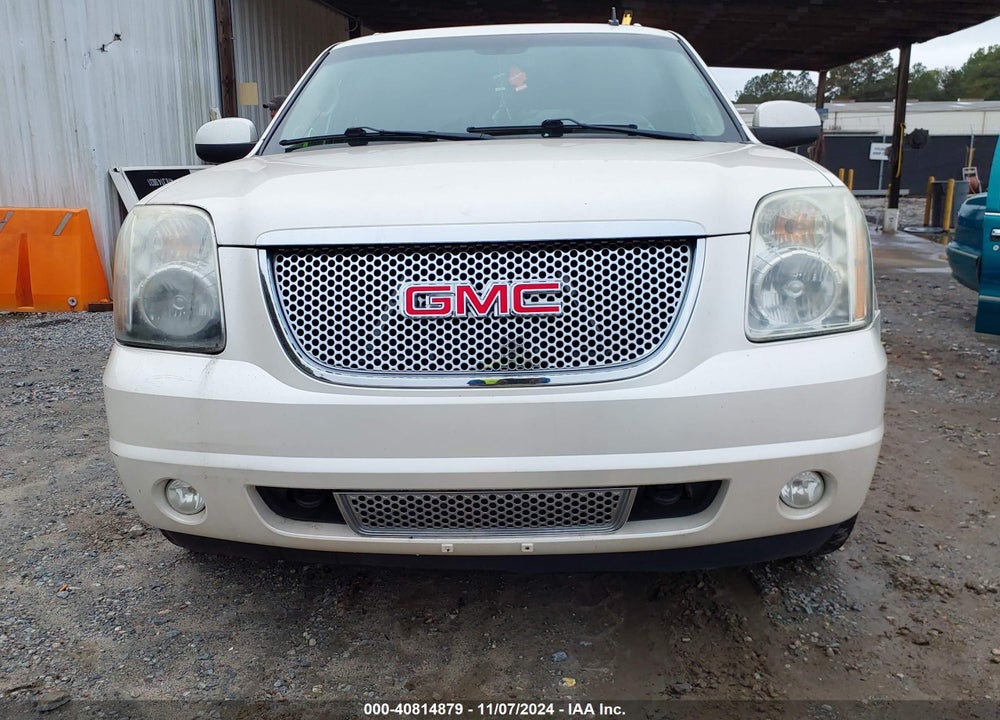 2012 GMC YUKON XL 1500 DENALI VIN: 1GKS2MEF5CR275777