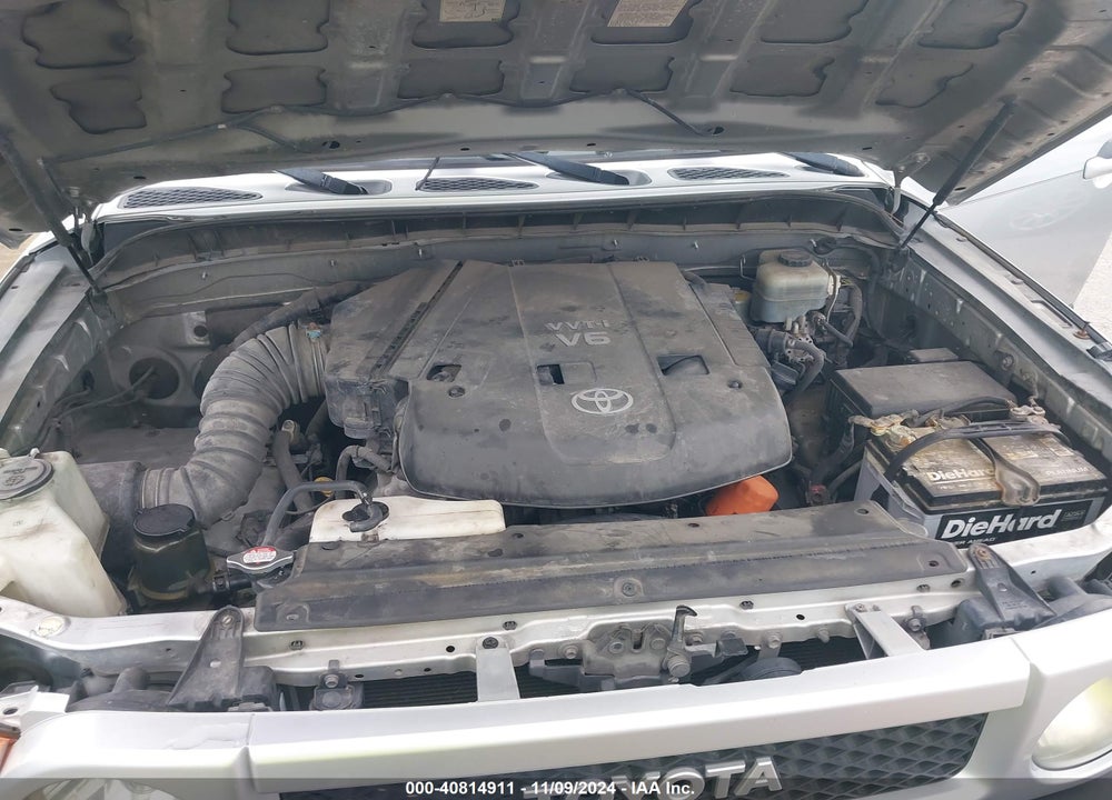 2008 TOYOTA FJ CRUISER VIN: JTEBU11F380101465
