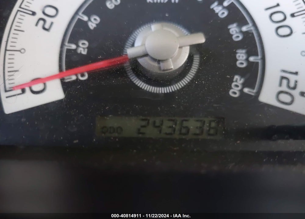2008 TOYOTA FJ CRUISER VIN: JTEBU11F380101465
