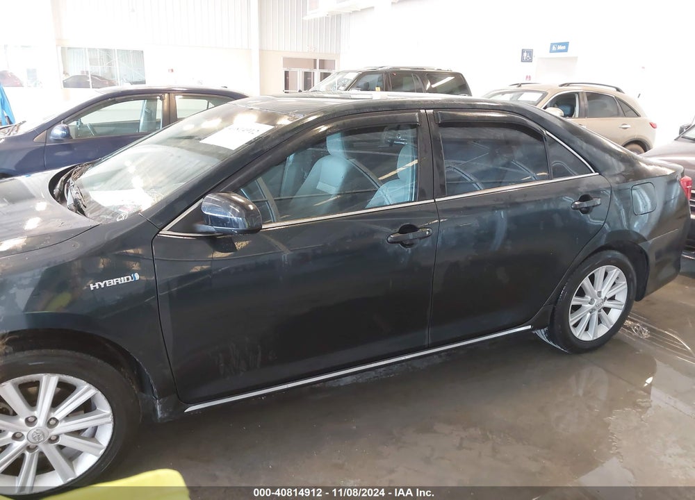 2014 TOYOTA CAMRY HYBRID XLE VIN: 4T1BD1FK5EU132503