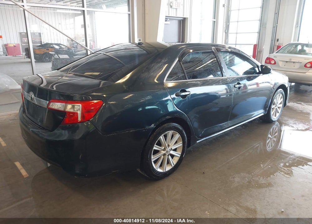 2014 TOYOTA CAMRY HYBRID XLE VIN: 4T1BD1FK5EU132503