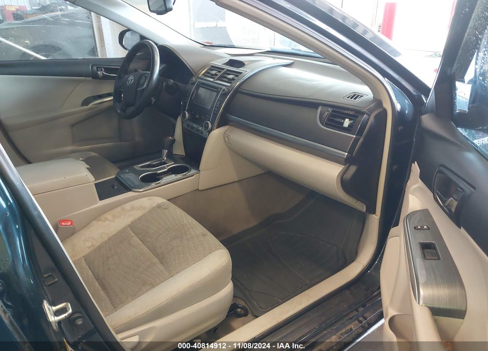 2014 TOYOTA CAMRY HYBRID XLE VIN: 4T1BD1FK5EU132503