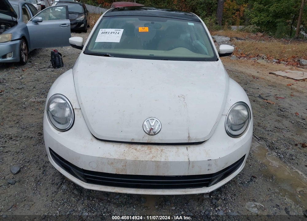 2013 VOLKSWAGEN BEETLE VIN: 3VWJX7AT6DM609255