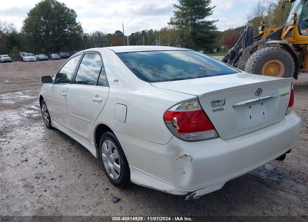 2005 TOYOTA CAMRY LE VIN: 4T1BE32K15U569574