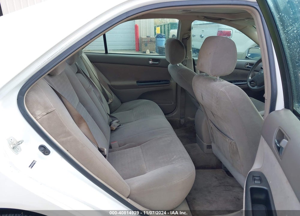 2005 TOYOTA CAMRY LE VIN: 4T1BE32K15U569574