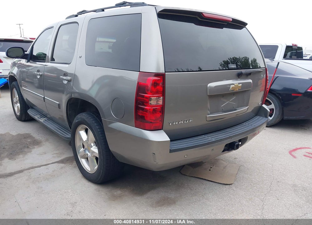 2007 CHEVROLET TAHOE LT VIN: 1GNFC13017J401359