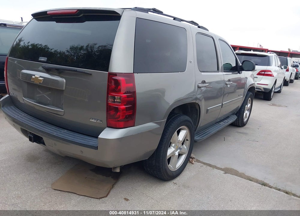 2007 CHEVROLET TAHOE LT VIN: 1GNFC13017J401359