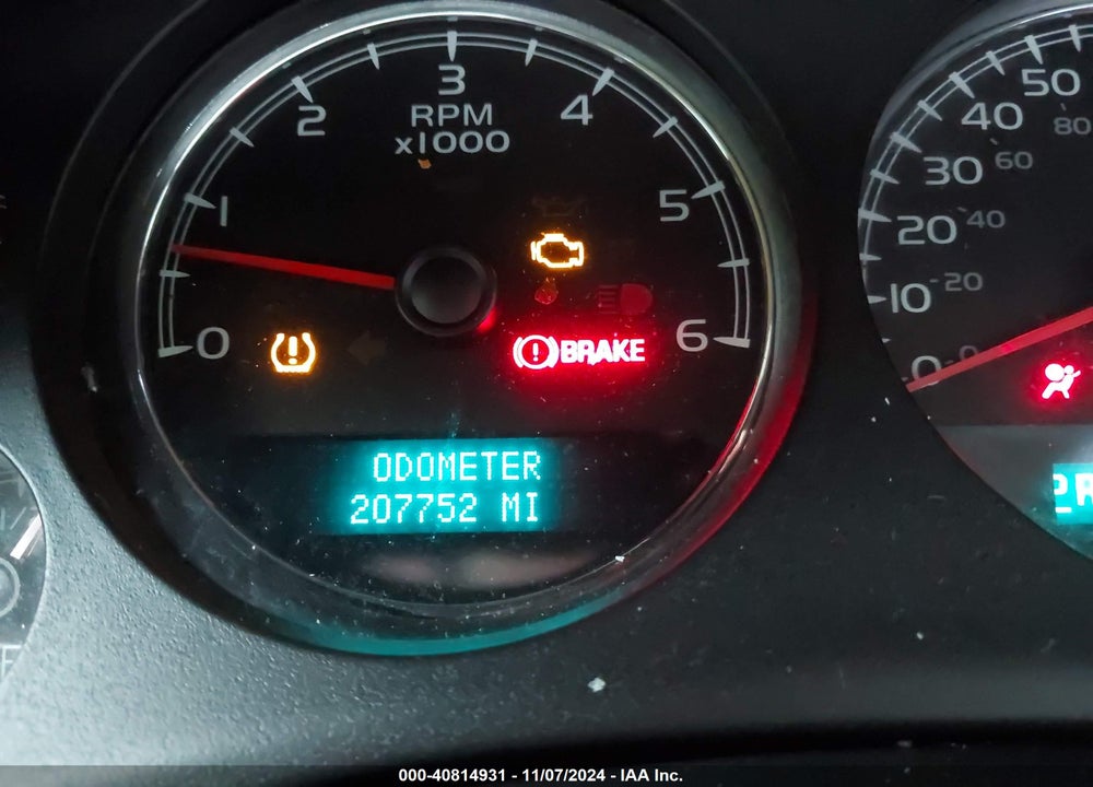 2007 CHEVROLET TAHOE LT VIN: 1GNFC13017J401359
